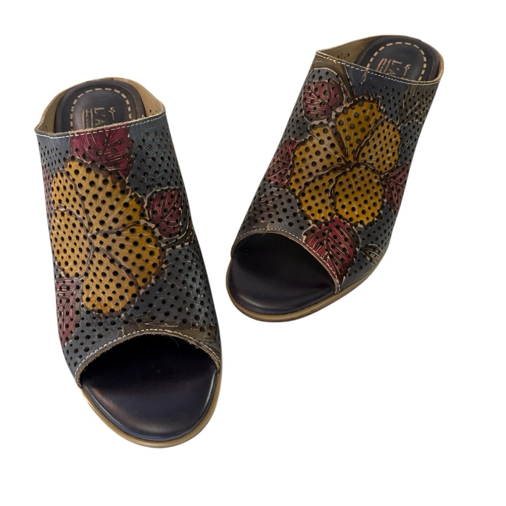 L'Artiste Spring Step Women's Floral Perforated Slide Heeled Sandals Size 39
